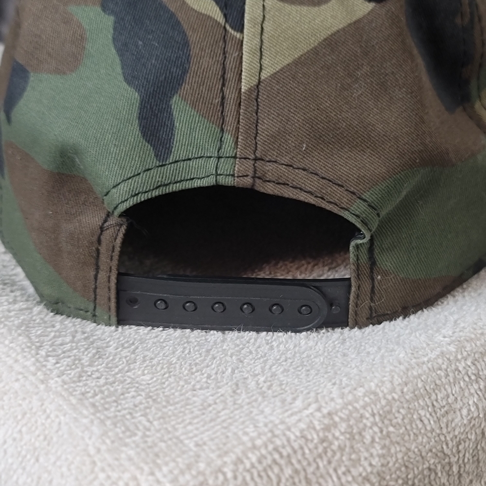 New Era CAMO Snapback NBW FAST SHIPPER - Picture 4 of 7